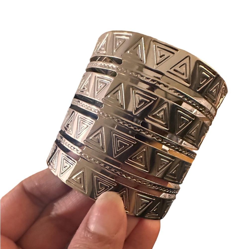 Stunning Silver Cuff Bangle with Aztec Emblems